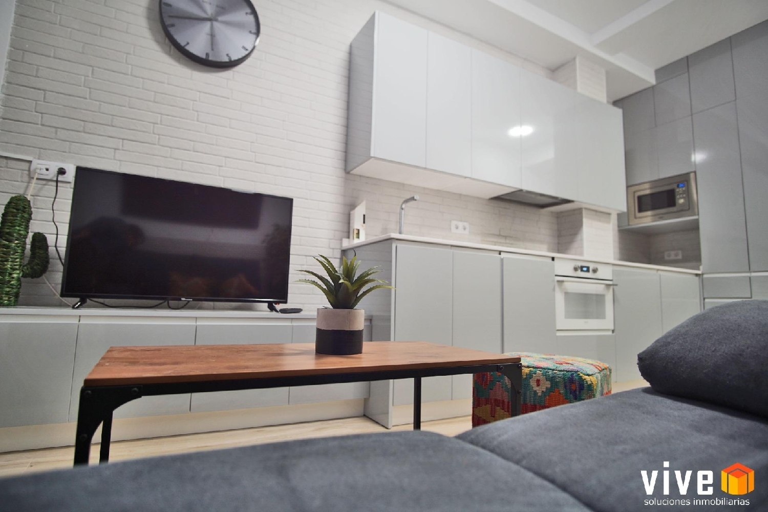  for sale office Sevilla La Nueva Sur 1