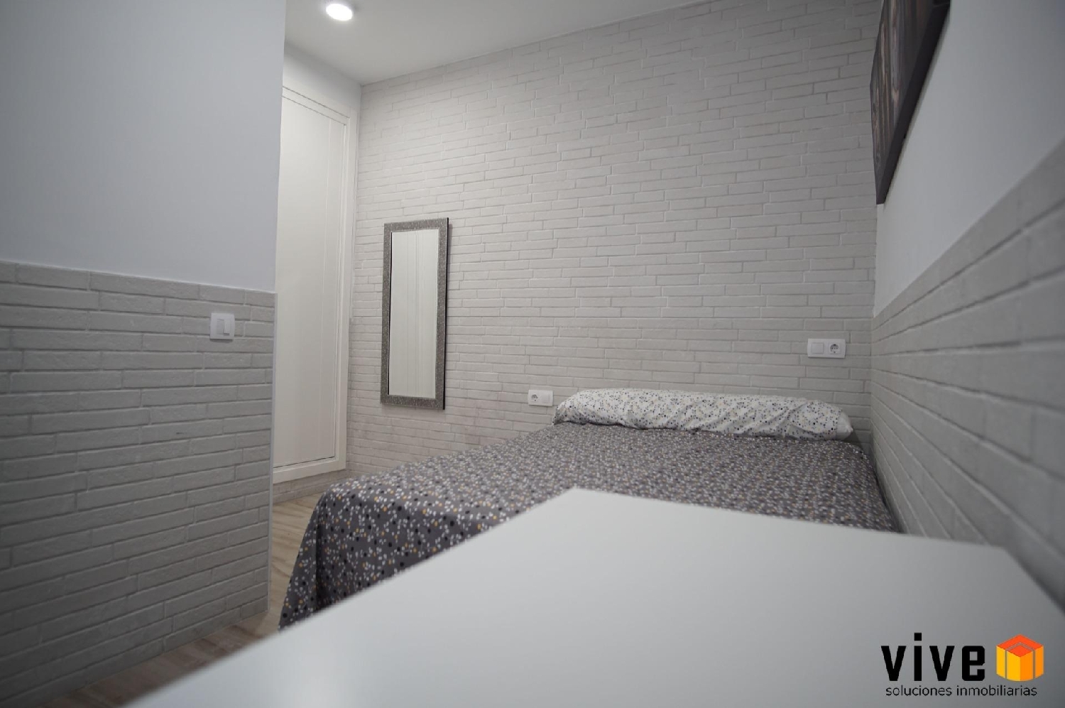  for sale office Sevilla La Nueva Sur 7