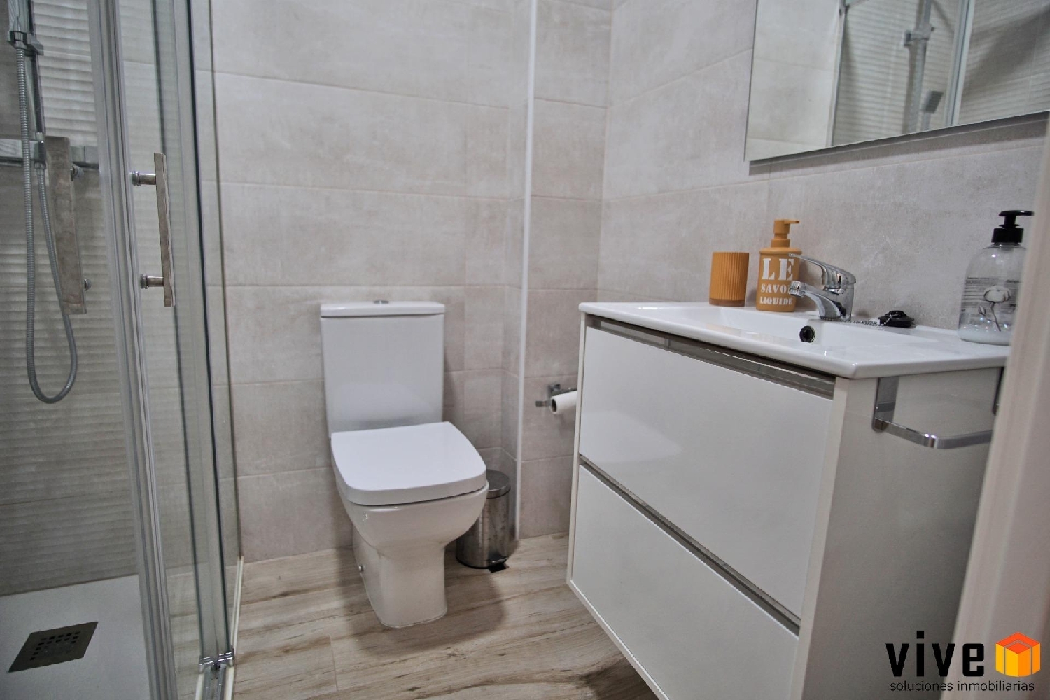  for sale office Sevilla La Nueva Sur 8