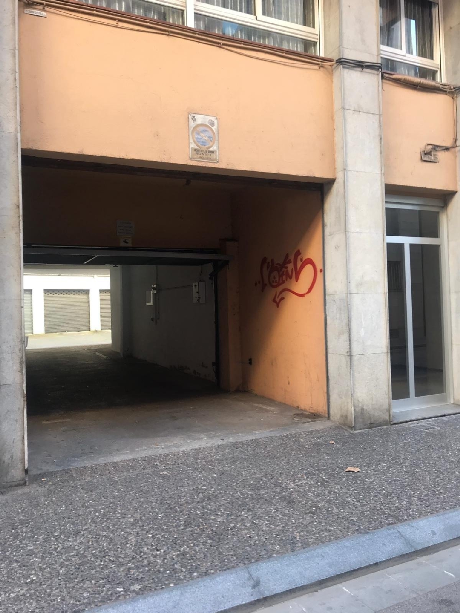  till salu parkering Can Gibert Gironès 1