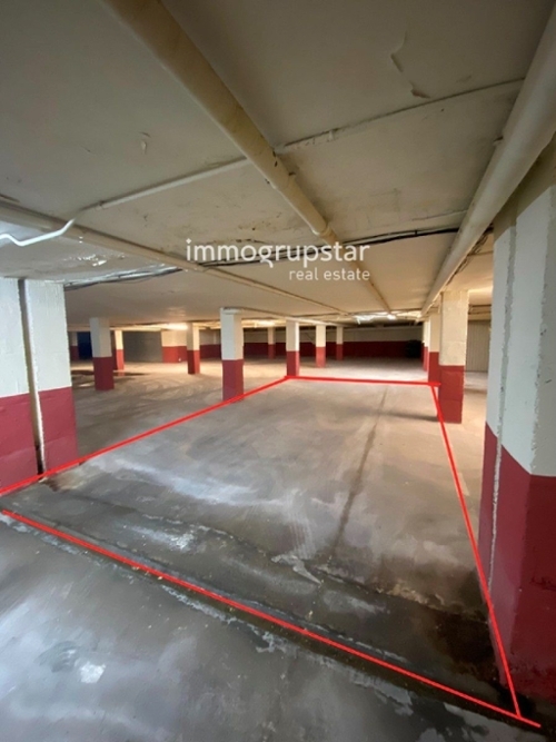 Castell-Platja D''aro Baix Empordà Parkplatz Bild 6267997