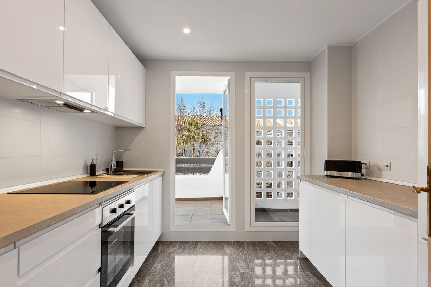  te koop penthouse Estepona Costa Del Sol Occidental 8