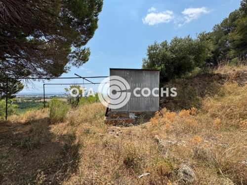 Barriada Les Tres Creus Bages perceel foto 6269544