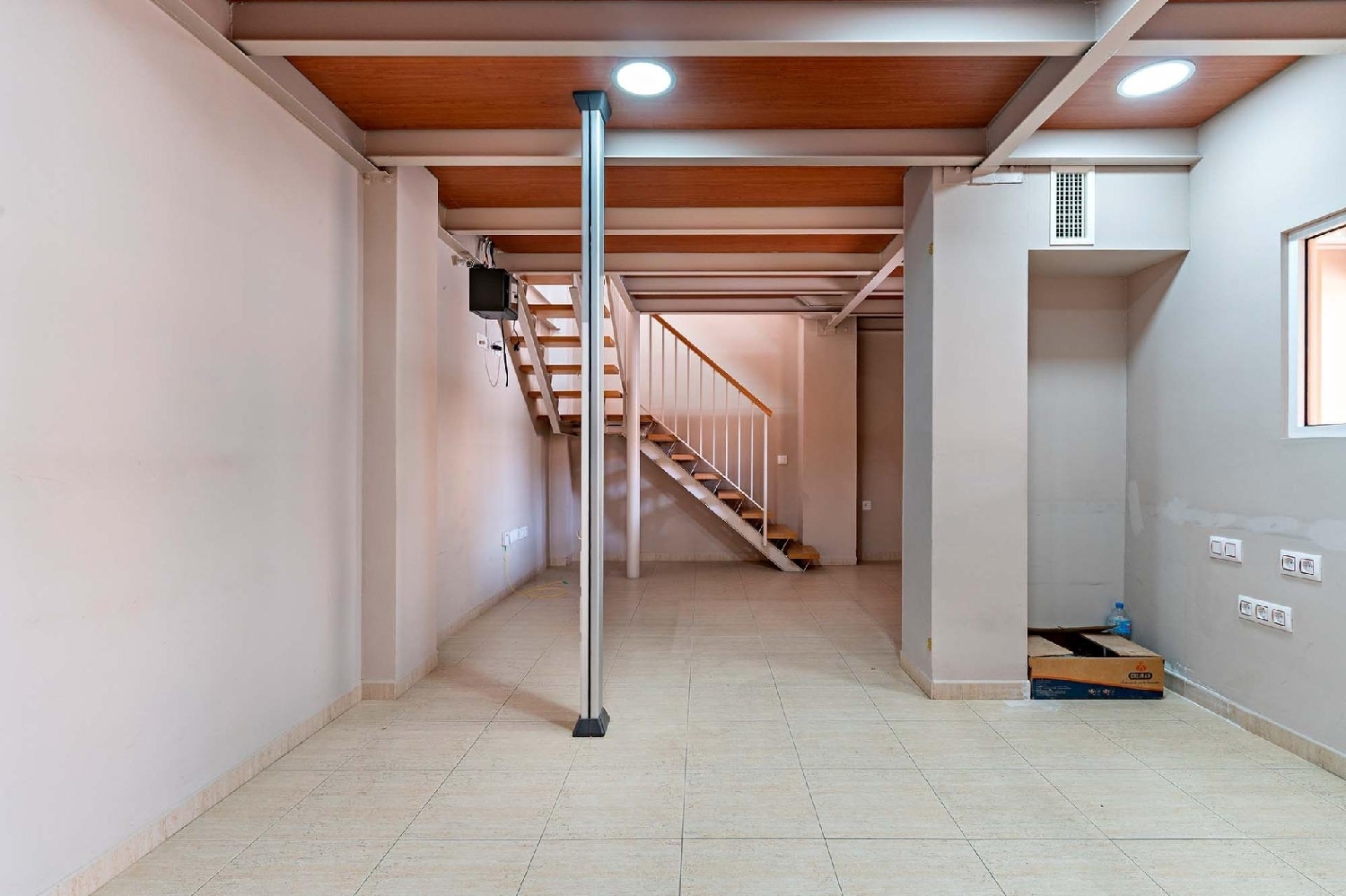  en venta local Baños De Guardias Poniente Almeriense 8