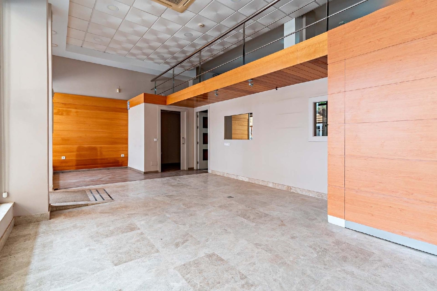  en venta local Baños De Guardias Poniente Almeriense 1