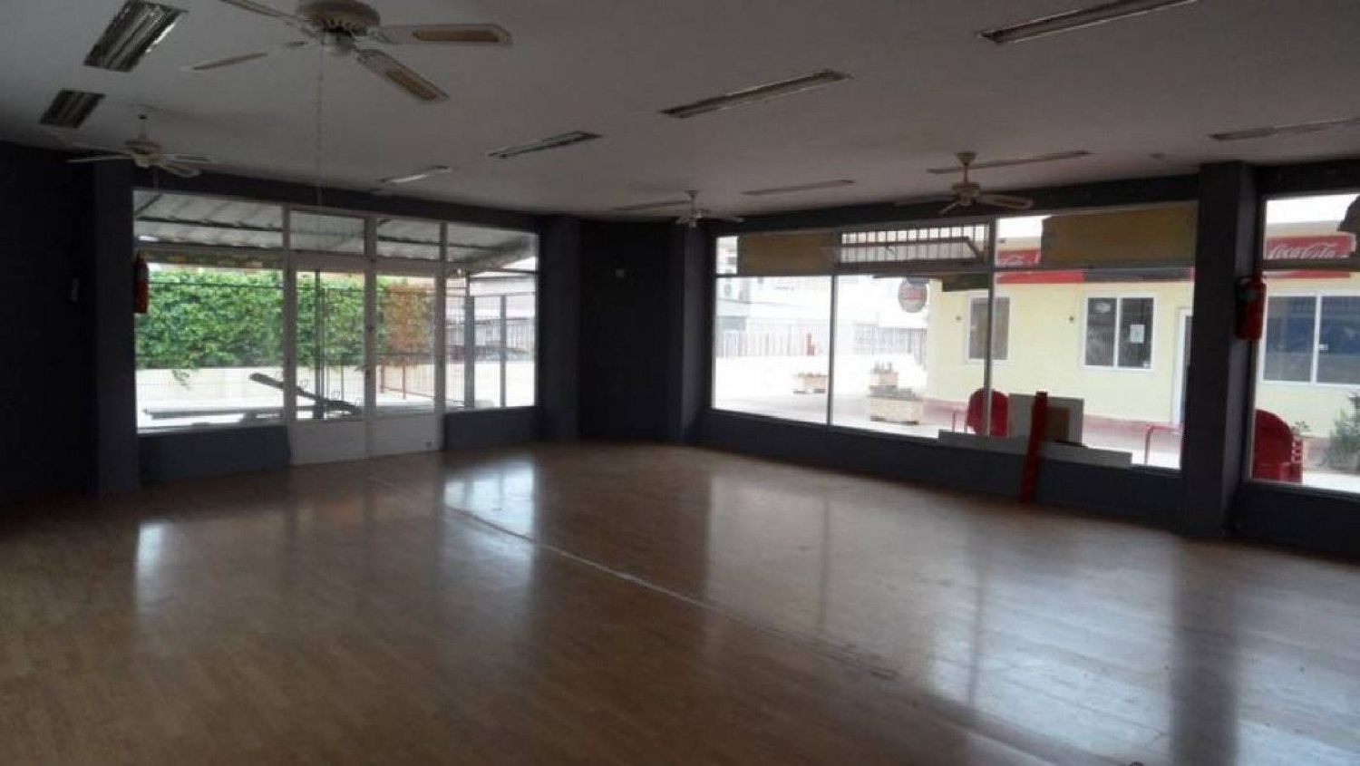 en venta local Benidorm Marina Baixa 2