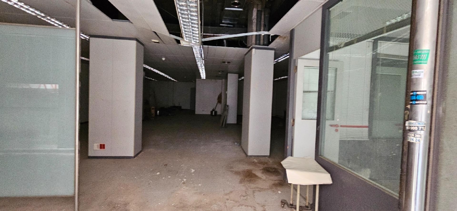 à vendre local commercial Castrillo De Murcia Odra-Pisuerga 2