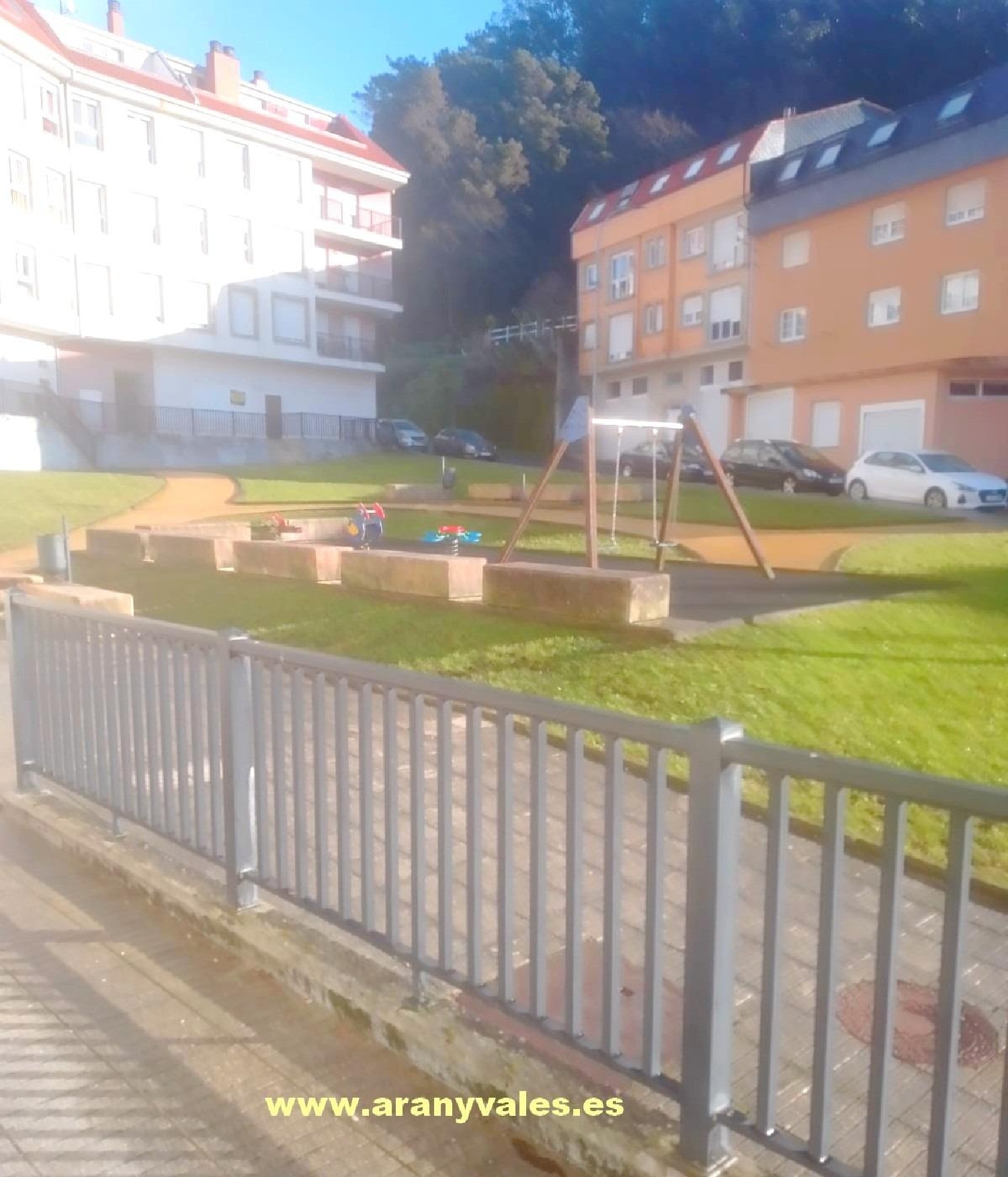  te koop bedrijfsruimte Cee Finisterre 2