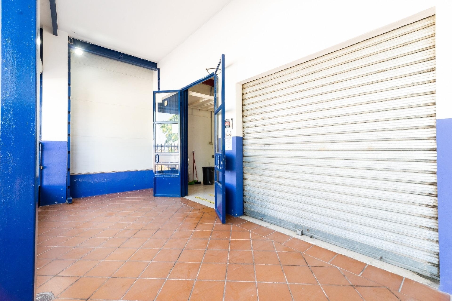  for sale commercial premise Cenes De La Vega Vega De Granada 4