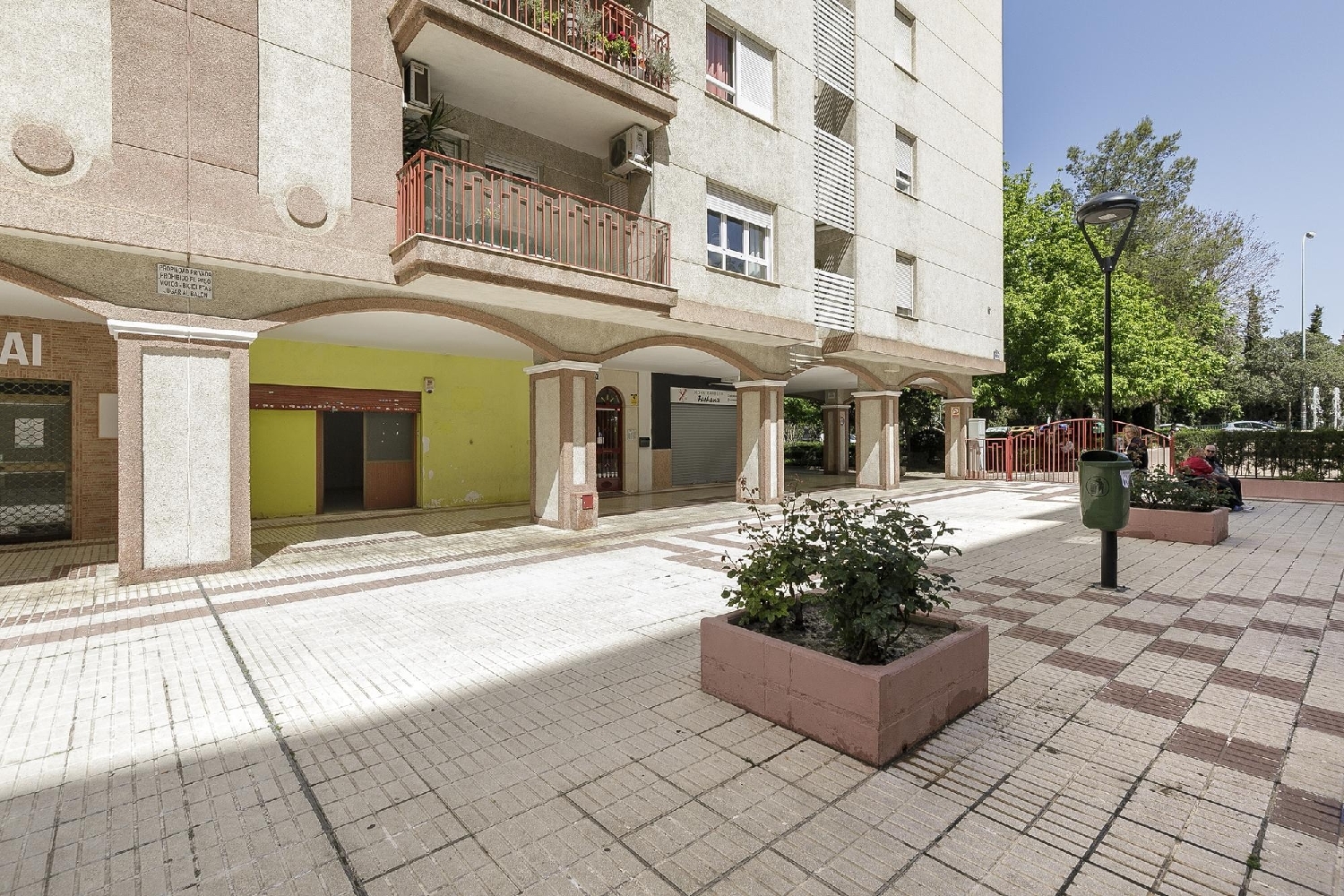  till salu lokal Chana Vega De Granada 4