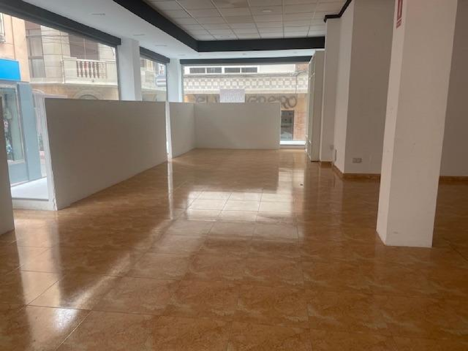  for sale commercial premise Comunión Añana 2