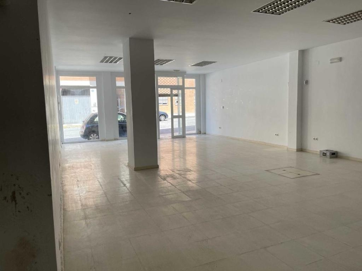  for sale commercial premise Coria Del Río Metropolitana De Sevilla 4