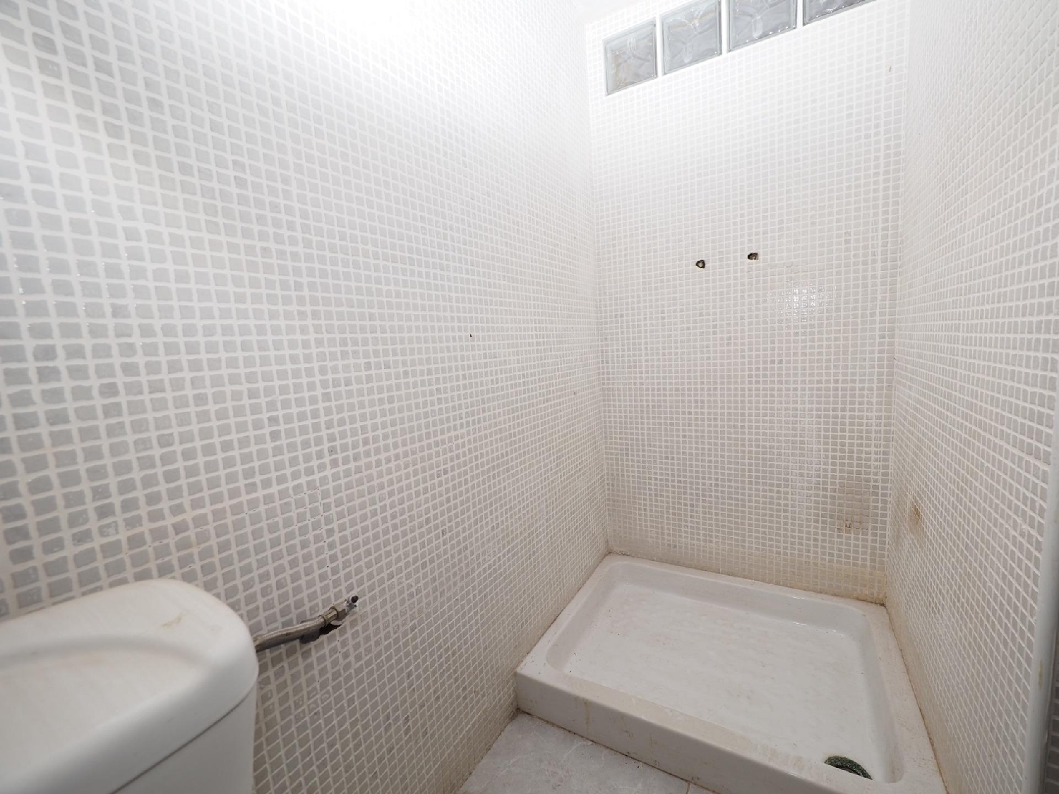  till salu lokal El Taió Baix Llobregat 7