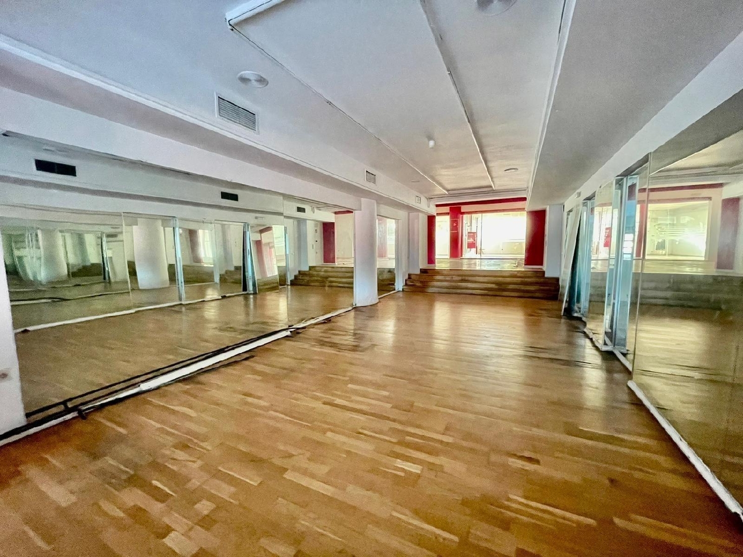  for sale commercial premise Gines Metropolitana De Sevilla 1