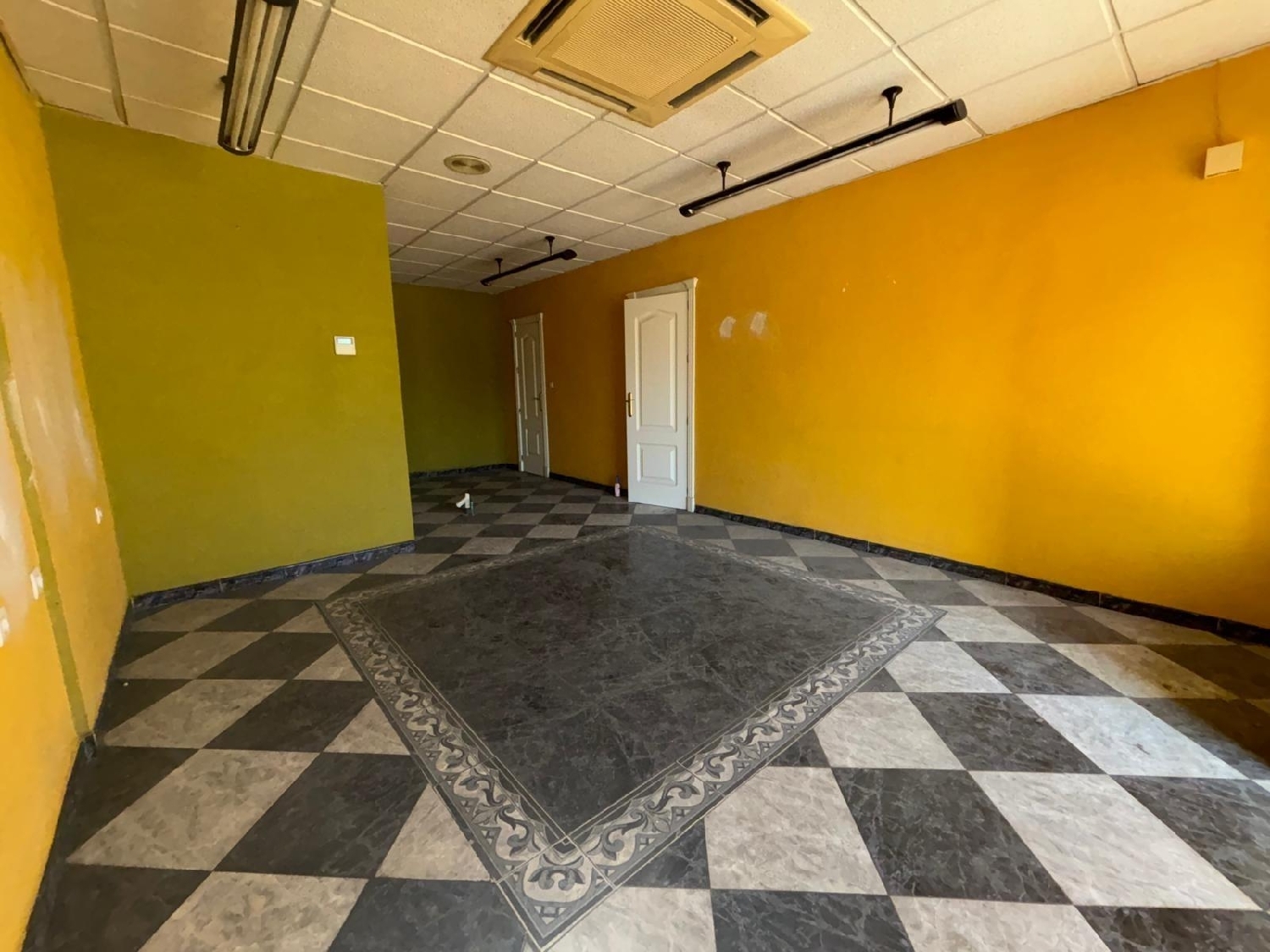  for sale commercial premise Granada Vega De Granada 4