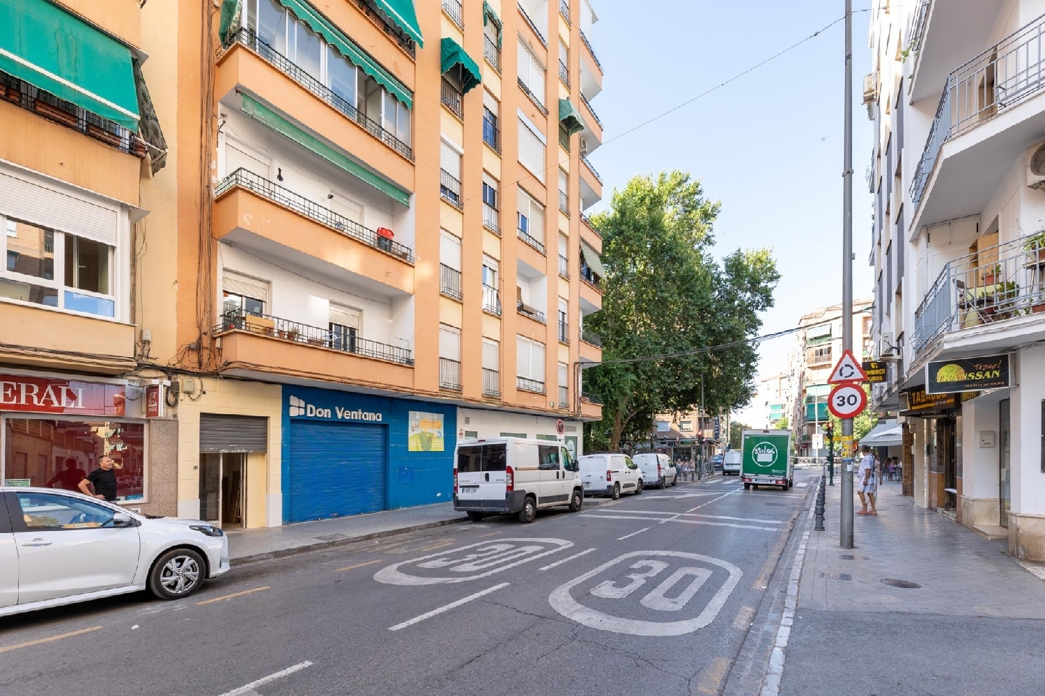  te koop bedrijfsruimte Granada Vega De Granada 2