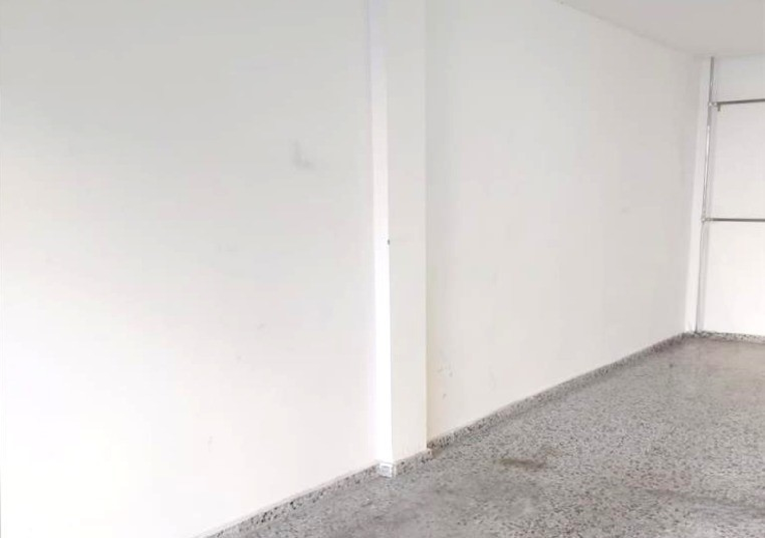  en venta local La Linea De La Concepcion Campo De Gibraltar 3