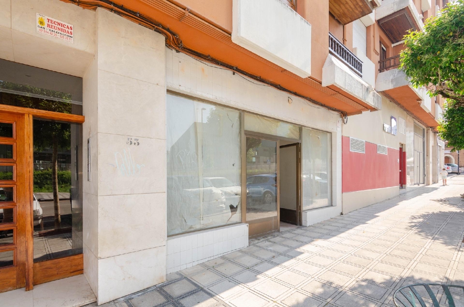  till salu lokal La Matuca Oviedo 1