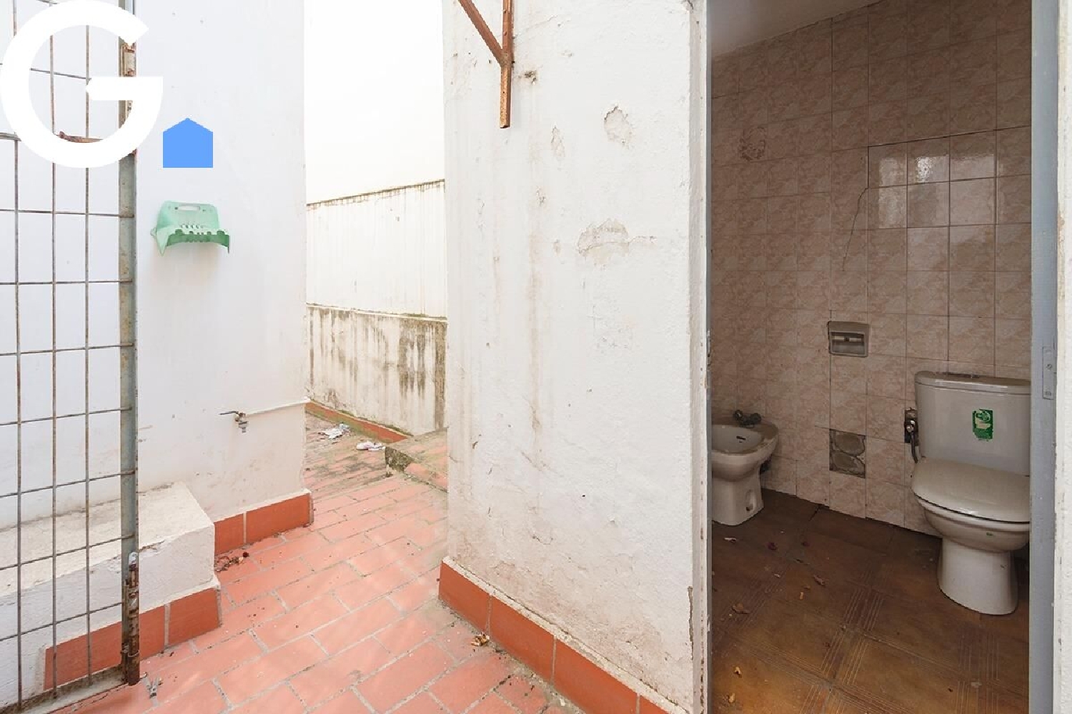  till salu lokal L'hospitalet De Llobregat Centre Barcelonès 8