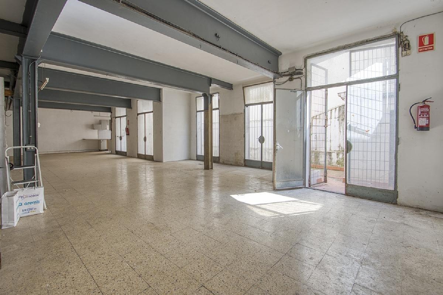  te koop bedrijfsruimte L'hospitalet De Llobregat Centre Barcelonès 1