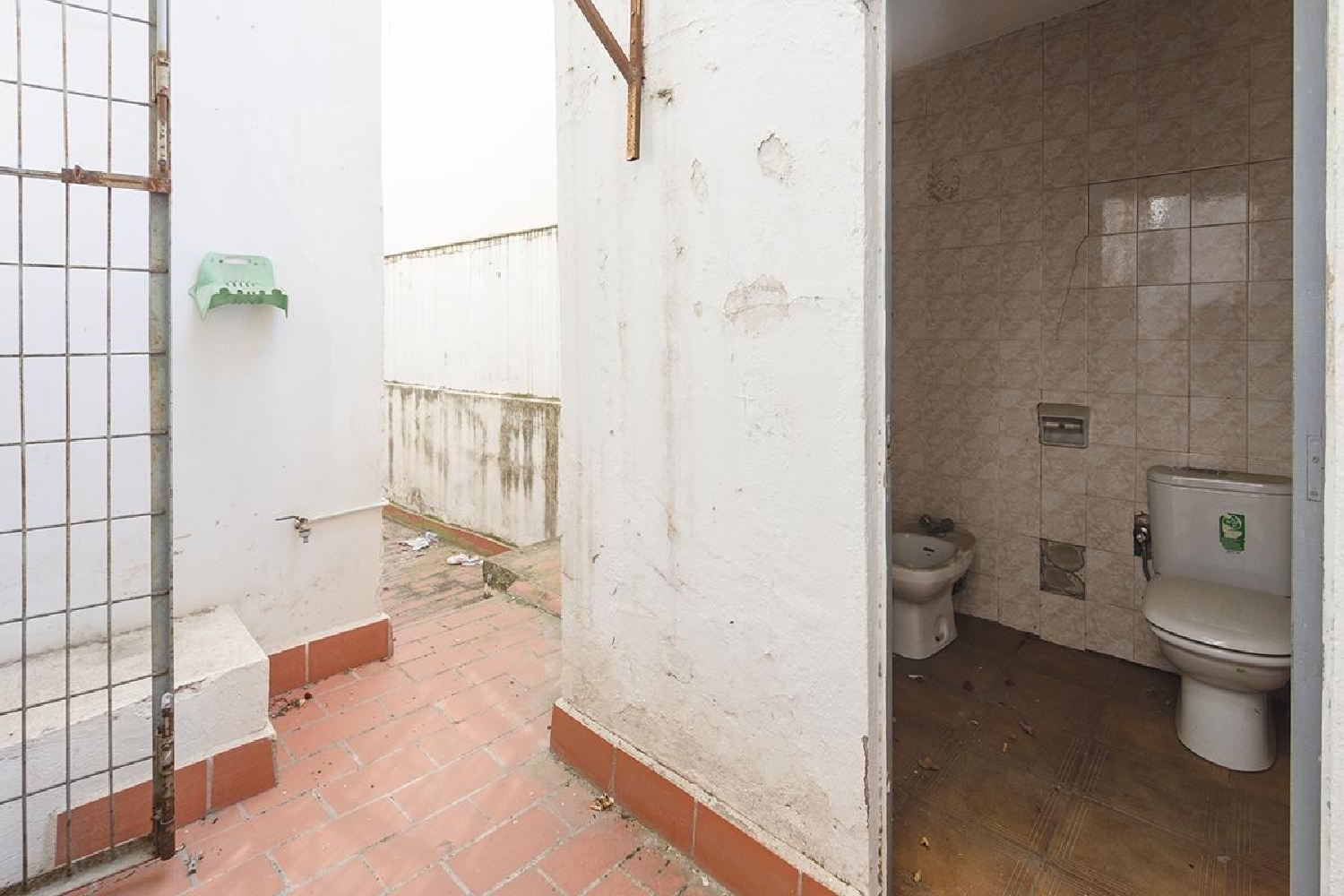  te koop bedrijfsruimte L'hospitalet De Llobregat Centre Barcelonès 4