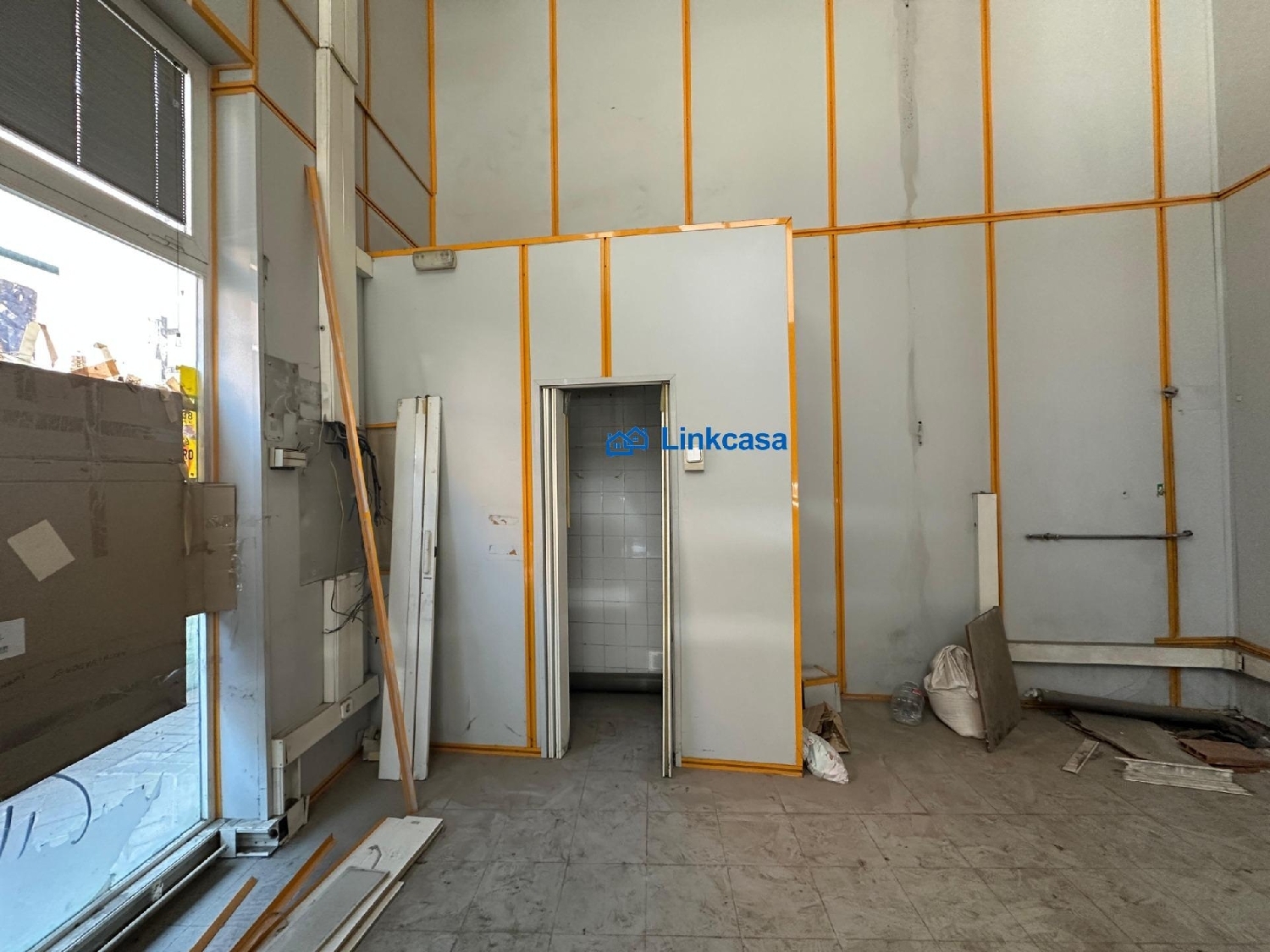 for sale commercial premise Madrid Valle Del Almanzora 2