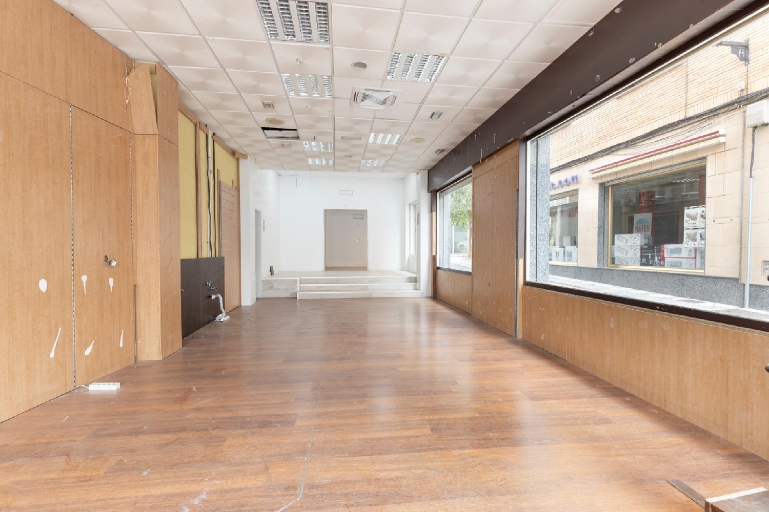  for sale commercial premise Maracena Vega De Granada 1