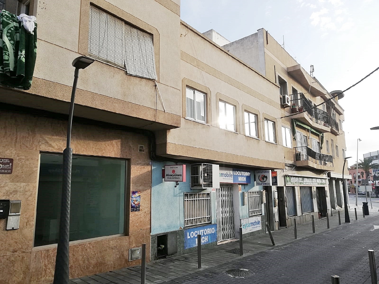  en venta local Roquetas De Mar Poniente Almeriense 1
