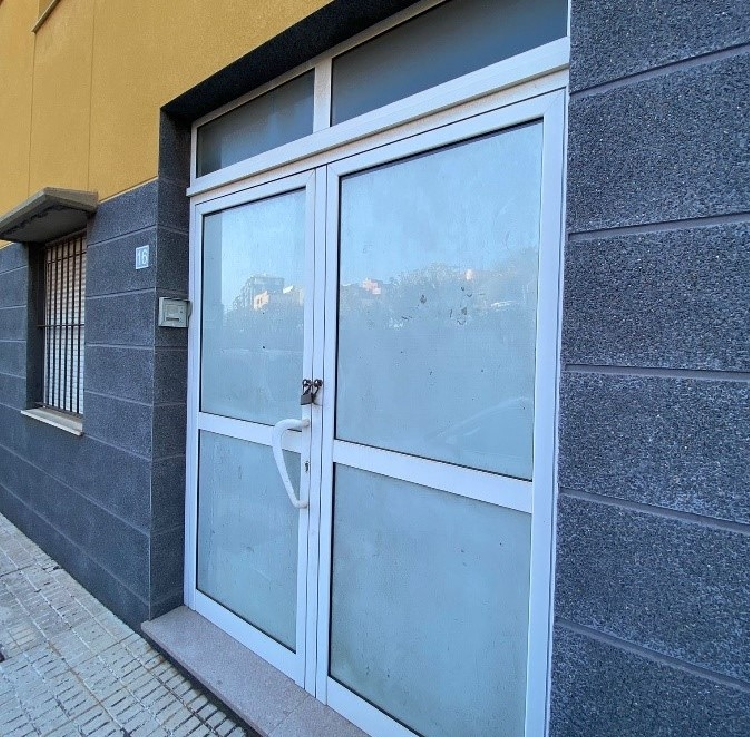  en venta local San Cristóbal De La Laguna Centro 38201 Zona Metropolitana 3
