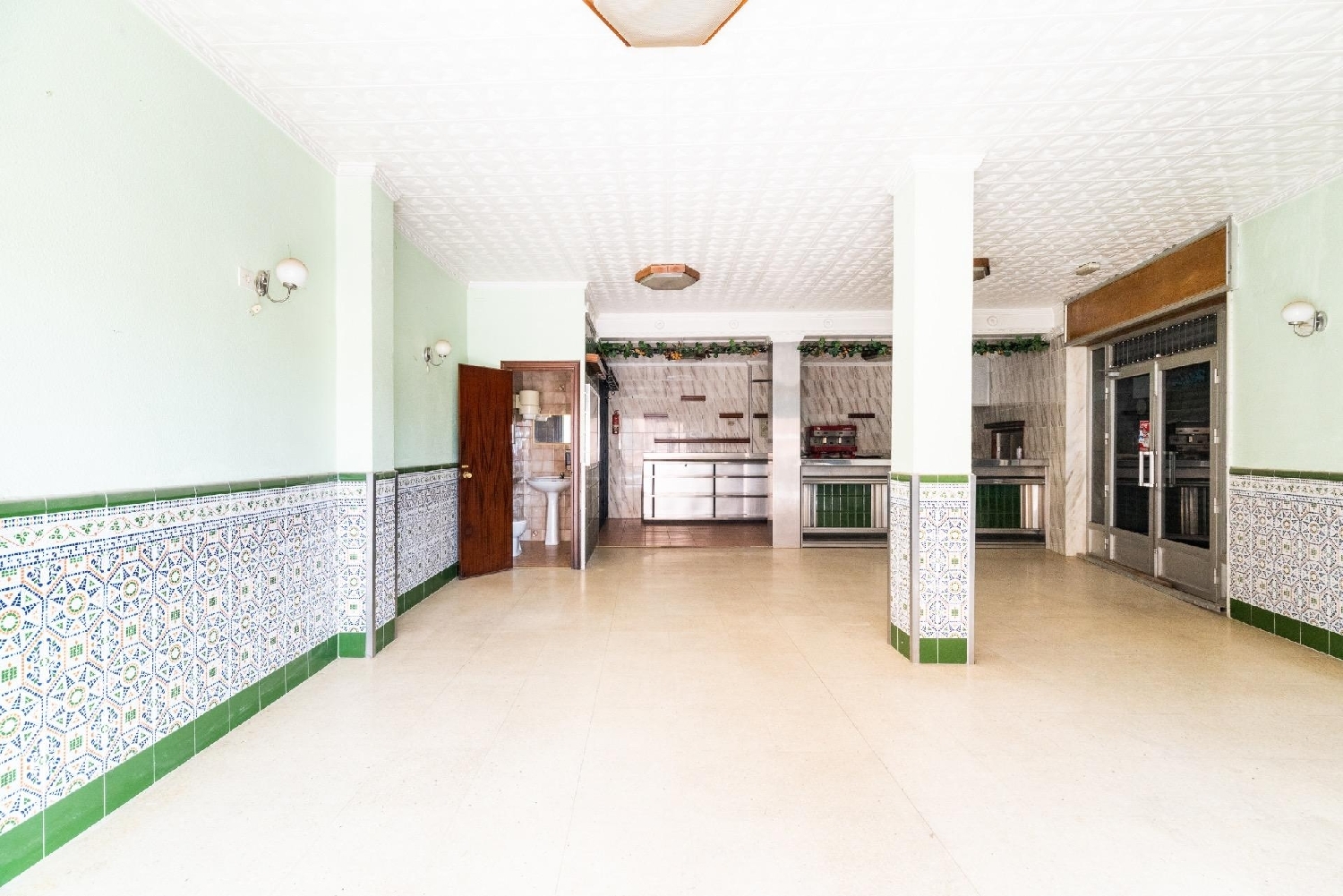 for sale commercial premise Santa Fe Vega De Granada 3