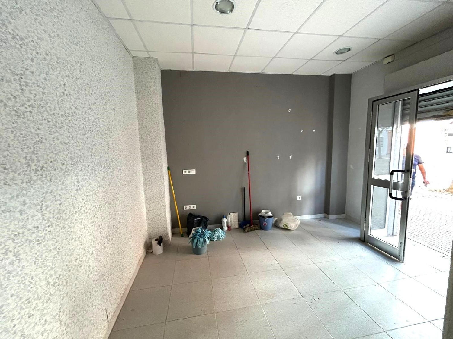  en venta local Sevilla La Nueva Sur 3