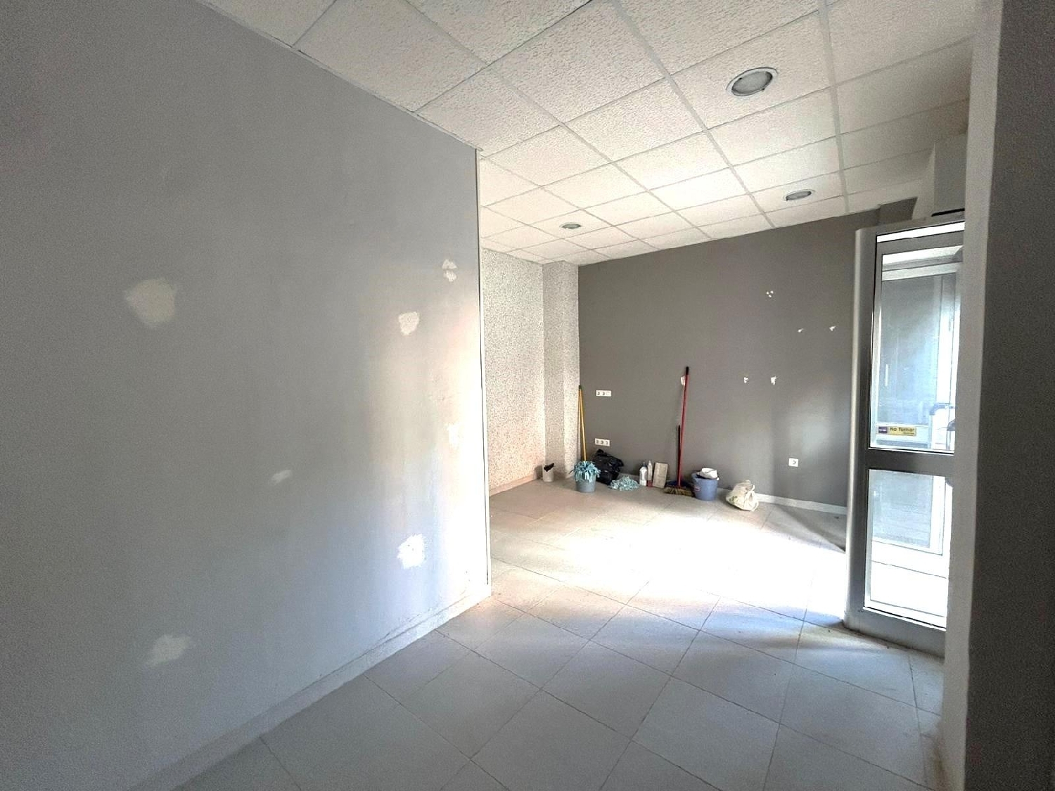  en venta local Sevilla La Nueva Sur 1