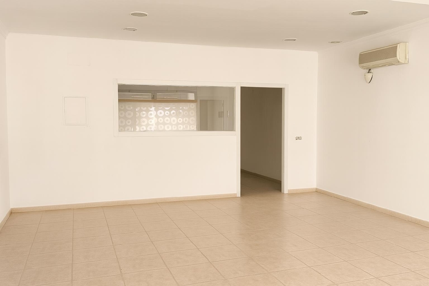  te koop bedrijfsruimte Valencia Valencia 6