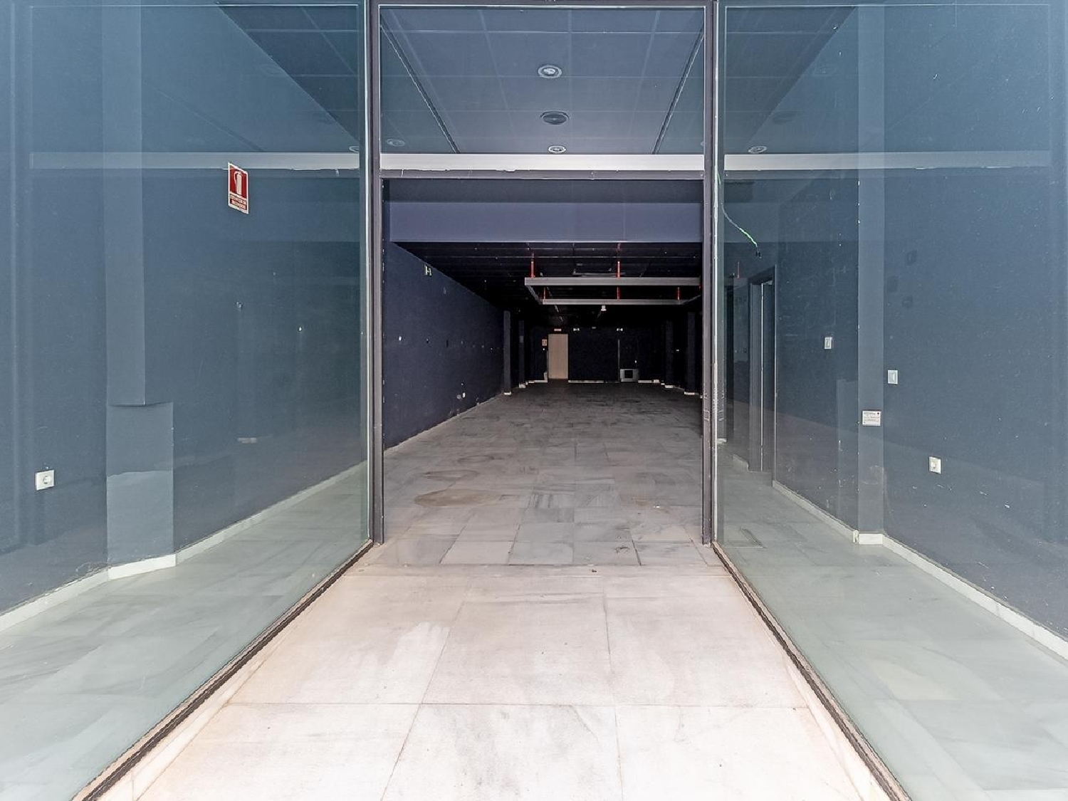 à vendre local commercial Villamartín Baix Segura 3