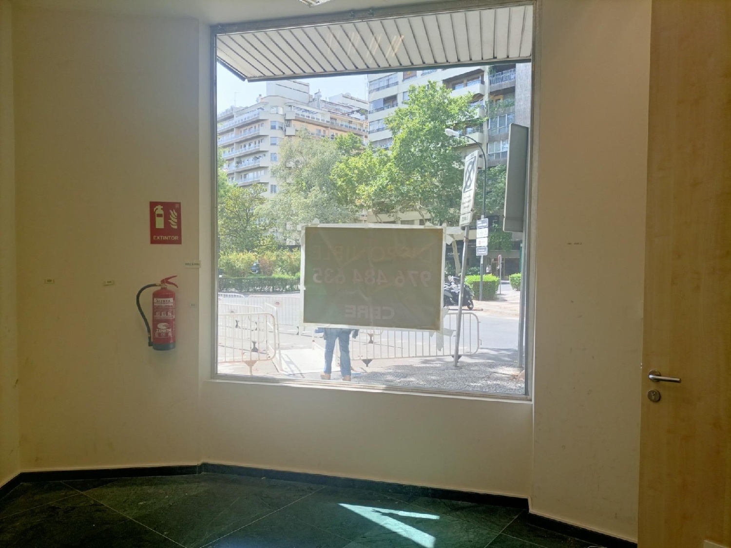  for sale commercial premise Zaragoza Centro 50004 D.C. Zaragoza 5