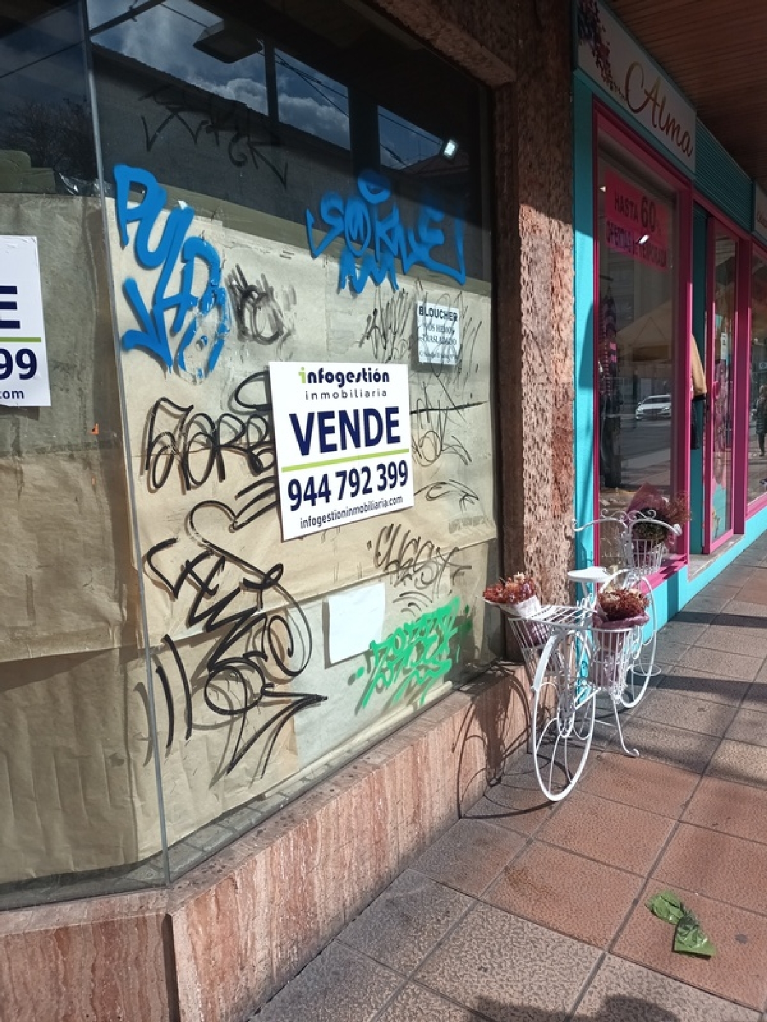 en venta local Zuazo De Vitoria Vitoria-Gasteiz 2