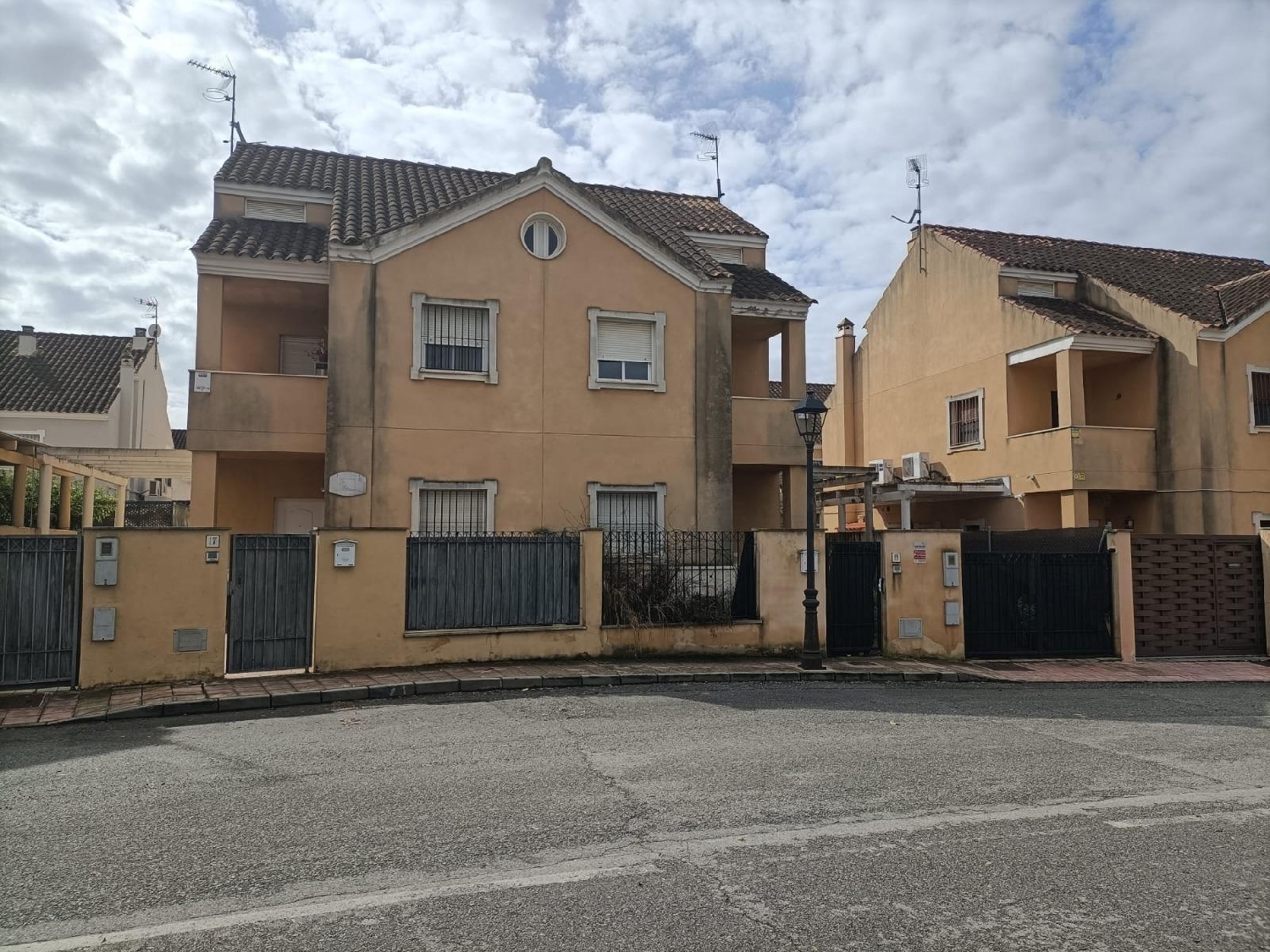  à vendre maison jumelée Espartinas Metropolitana De Sevilla 1