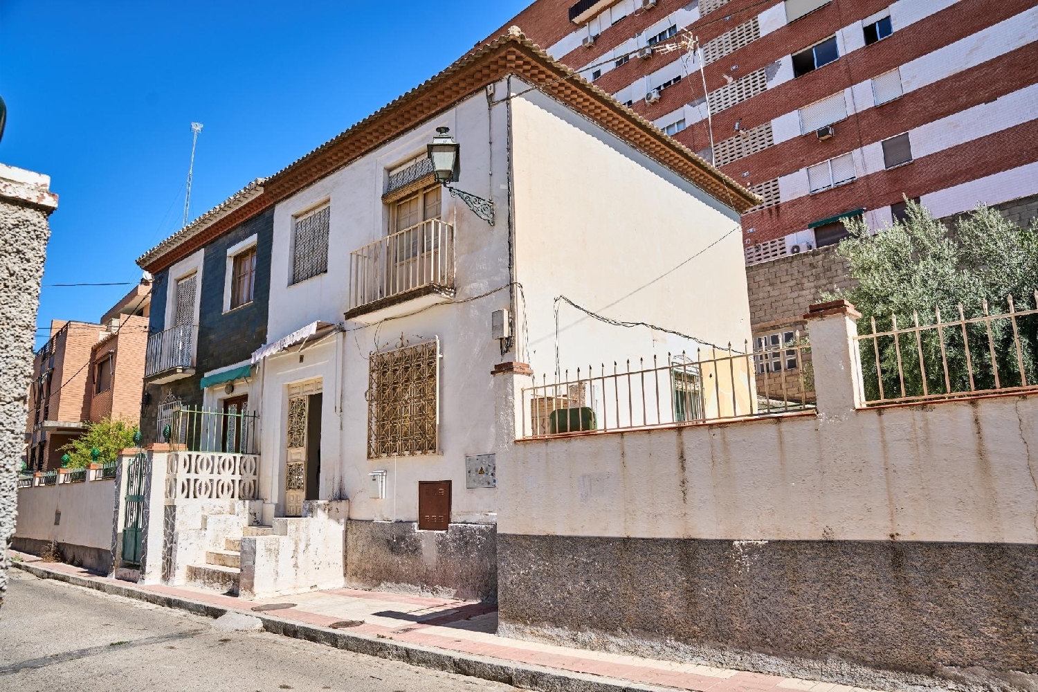  te koop twee-onder-een-kapwoning Granada Vega De Granada 1