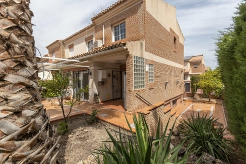 Huétor Vega Vega De Granada twee-onder-een-kapwoning foto 6267002