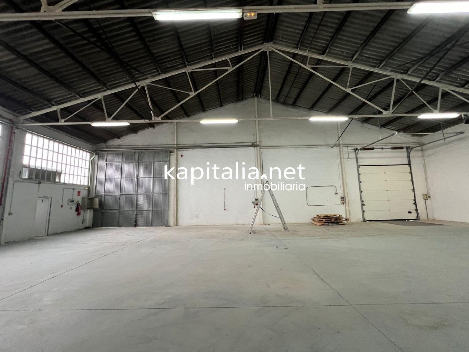  te koop winkel Agullent Vall D'albaida 4