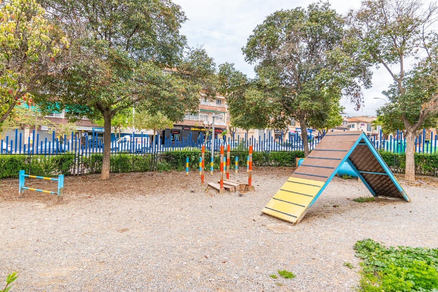 en venta comercio Albolote Vega De Granada 2