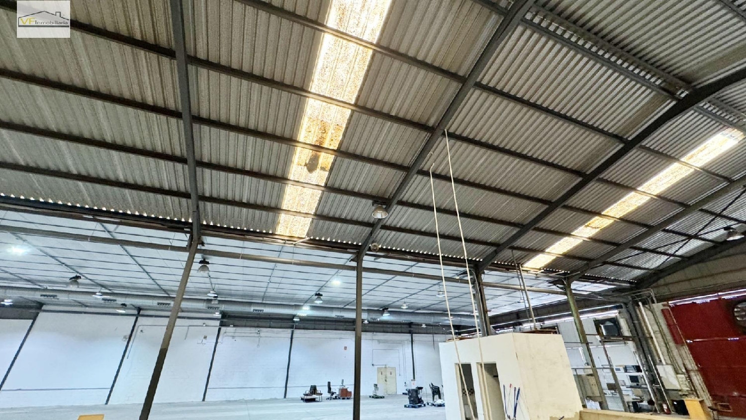  en venta comercio El Tomillar Axarquía 6