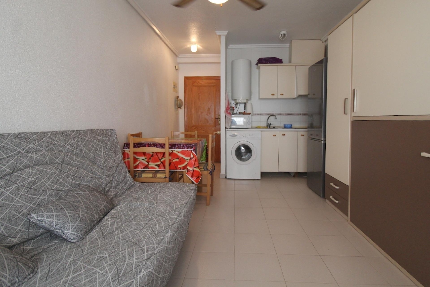 te koop studio Torrevieja Baix Segura 2