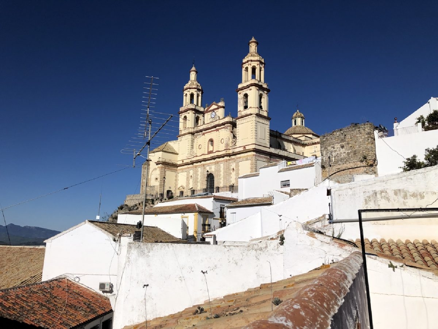 en venta casa de pueblo Olvera Sierra De Cádiz 2