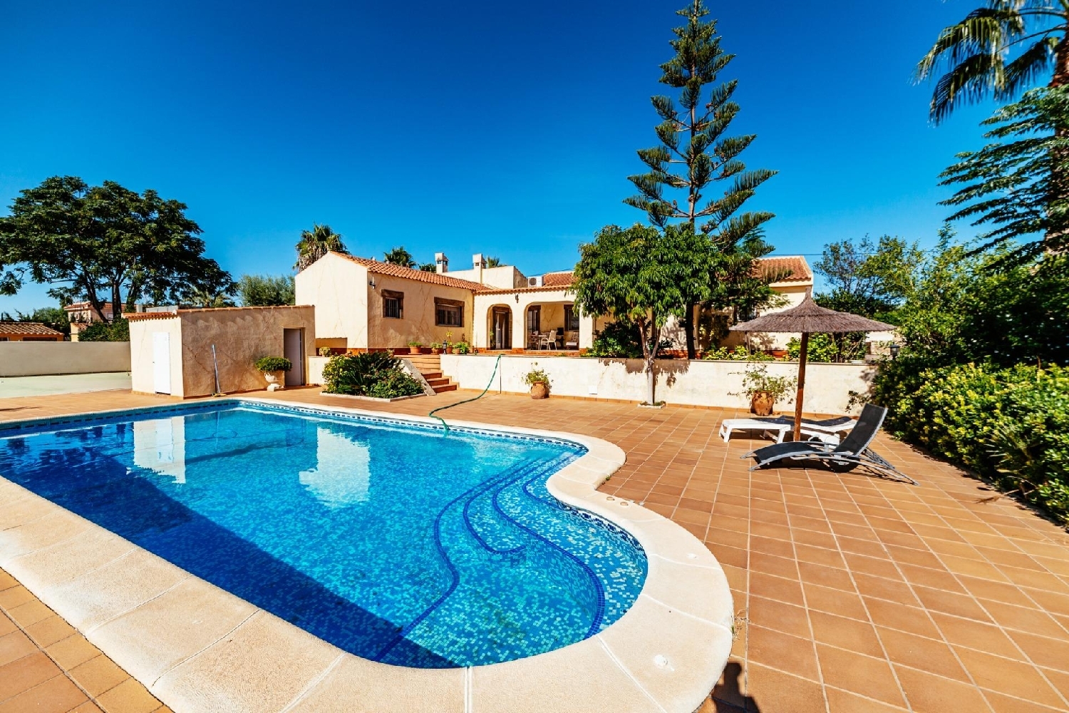  for sale villa Alicante Centro 03001 Alacantí 2