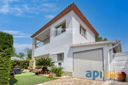 Bufaganyes Baix Empordà villa foto 6268062