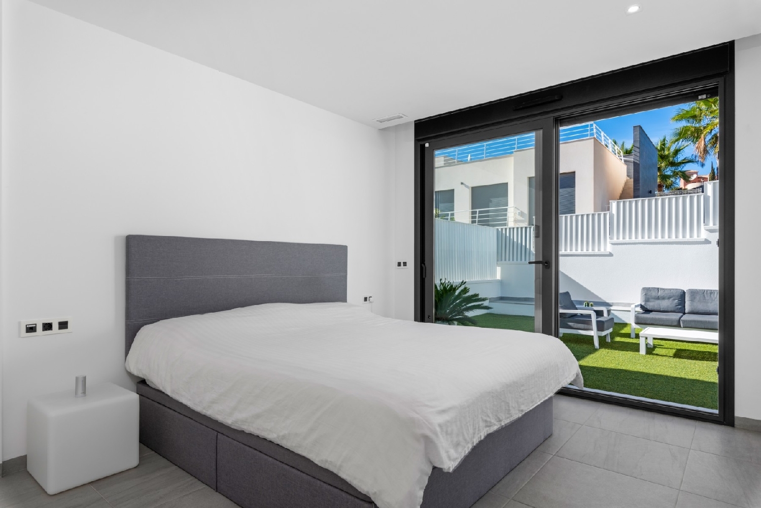  à vendre villa Ciudad De Las Comunicaciones Baix Segura 3