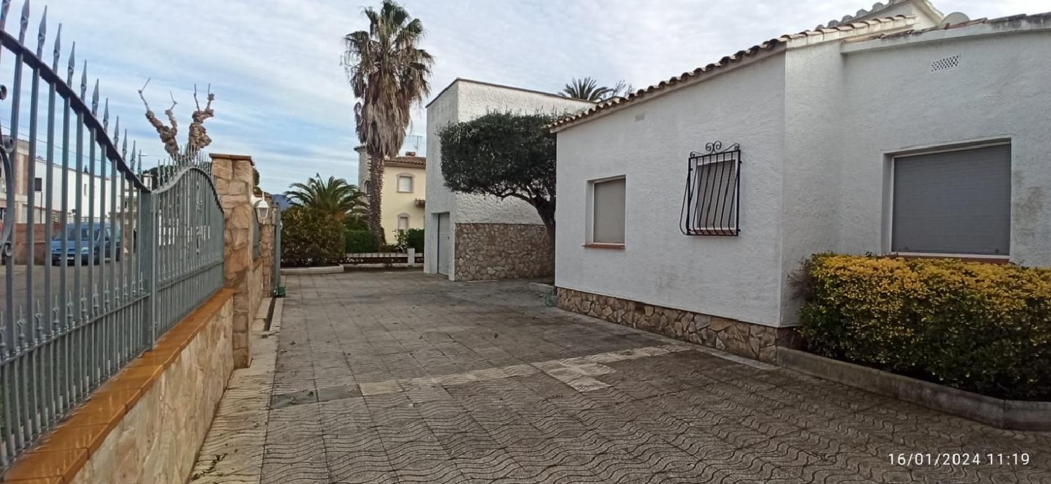  kaufen Villa Empuriabrava Alt Empordà 14