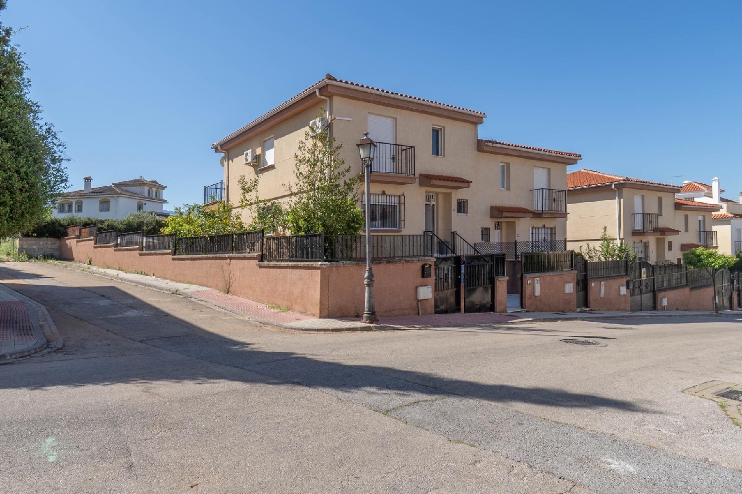 à vendre villa Huétor Vega Vega De Granada 2