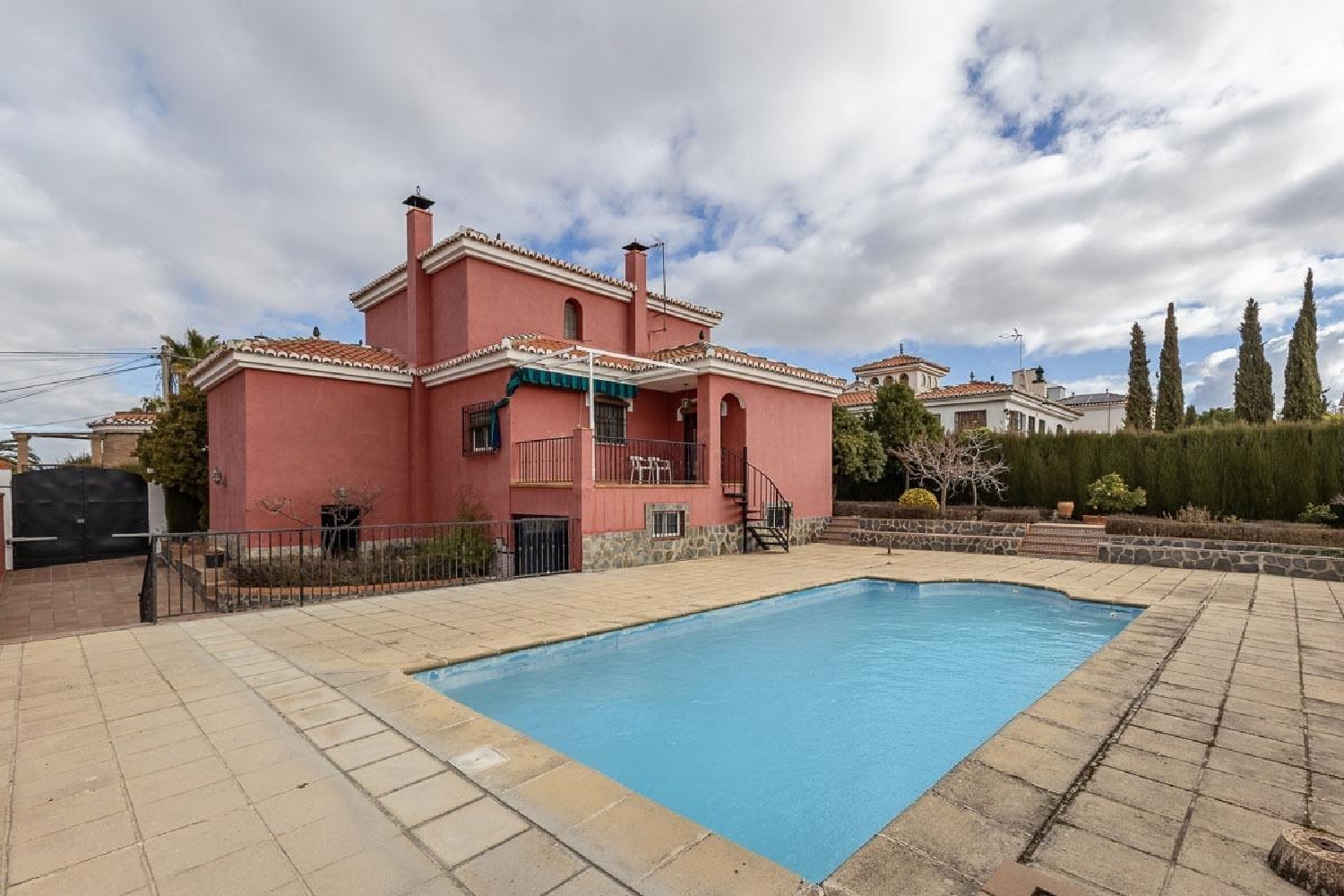  te koop villa Otura Vega De Granada 1